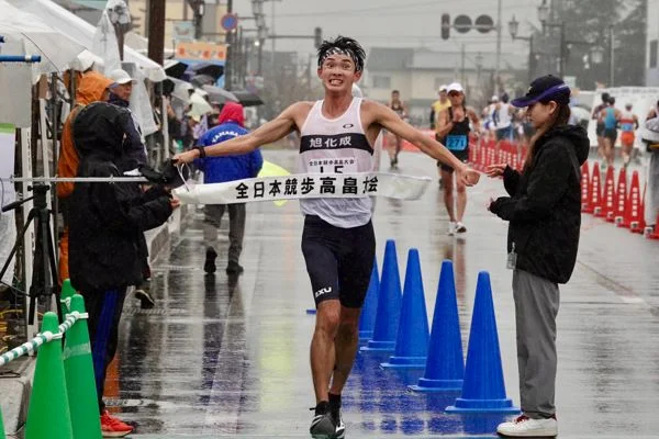 高畠全日本竞走赛事原文图片